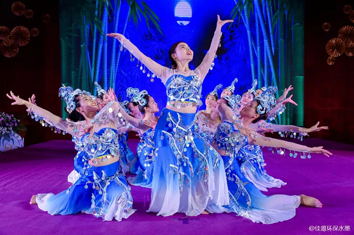 2-19101Q04432553.jpg 热烈祝贺佳景科技总经理刘玉珍当选寮步镇女企业家协会首届会长(图7)